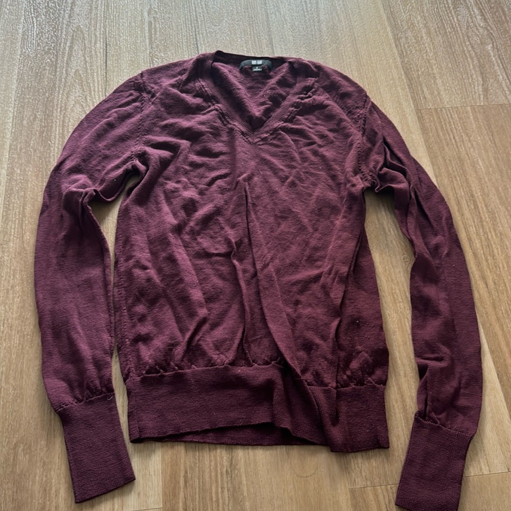 Maroon V neck sweater